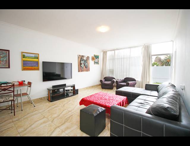 1 BEDROOM APARTMENT FOR SALE IN ORCHARDS